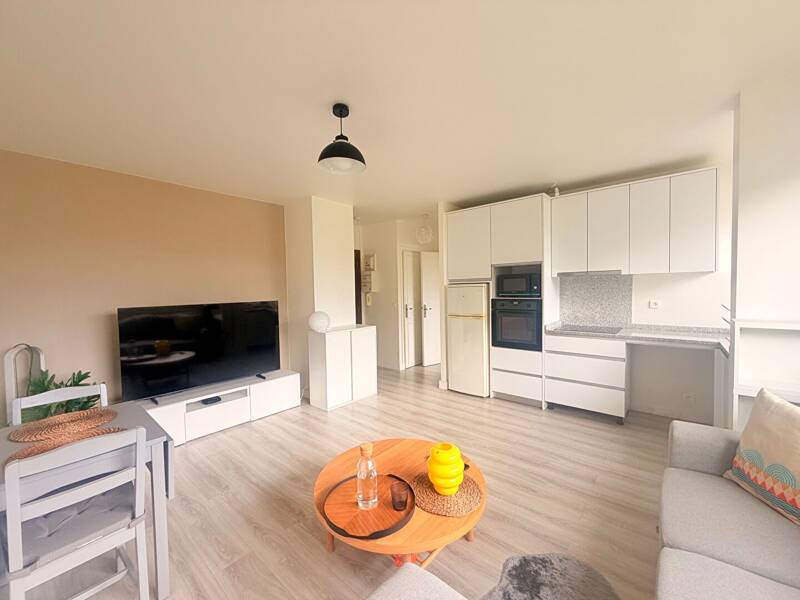 Maison à louer, 37m², SAINT MAUR DES FOSSES