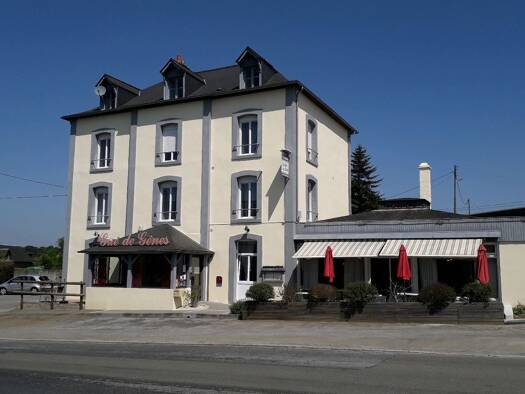 Local commercial à vendre 91 000 € 450 m² de surface de vente Ambrières-les-Vallées 53300
