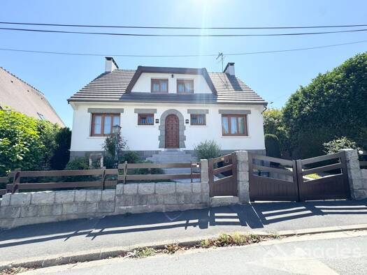 Maison à vendre 485 000 € 7 pièces 5 chambres 151,9 m² 433 m² de terrain Sarcelles 95200