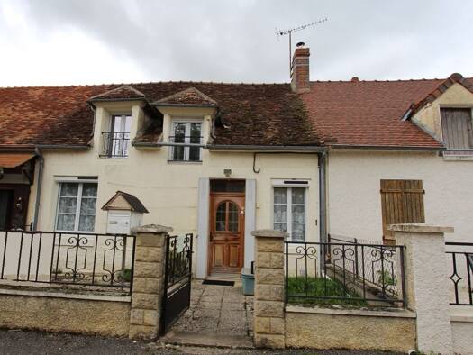 Maison à vendre 73 500 € 4 pièces 2 chambres 66,1 m² 250 m² de terrain Suilly-la-Tour 58150