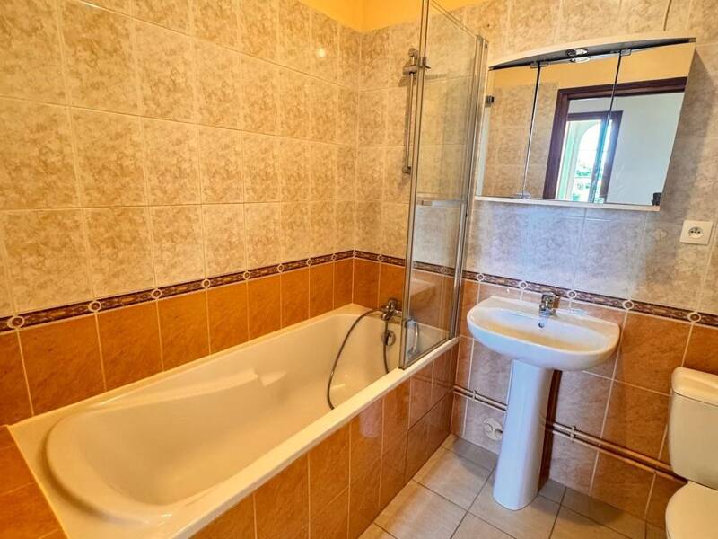 Maison à louer, 44m², VILLENEUVE SUR YONNE