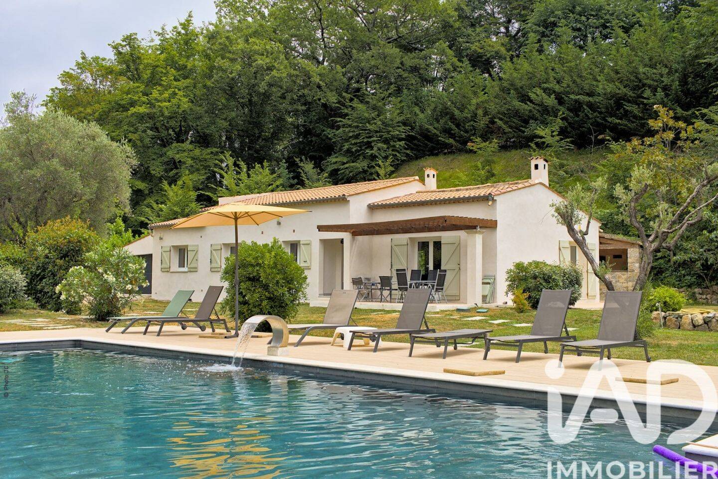 Maison à vendre, 132m², CHATEAUNEUF DE GRASSE