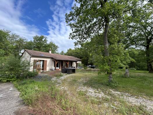 Maison de plain-pied à vendre 289 900 € 3 pièces 2 chambres 82 m² Lachapelle-Auzac 46200