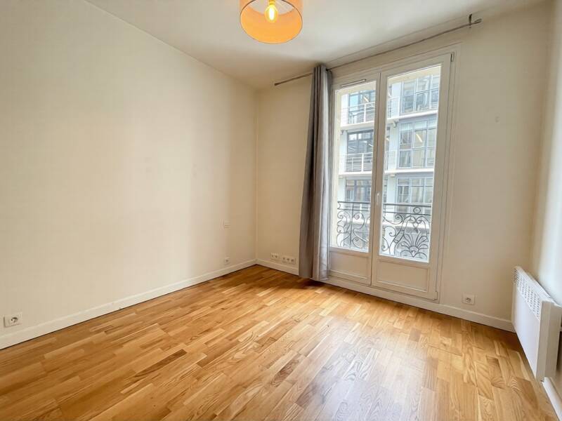 Maison à louer, 31m², PARIS 18E