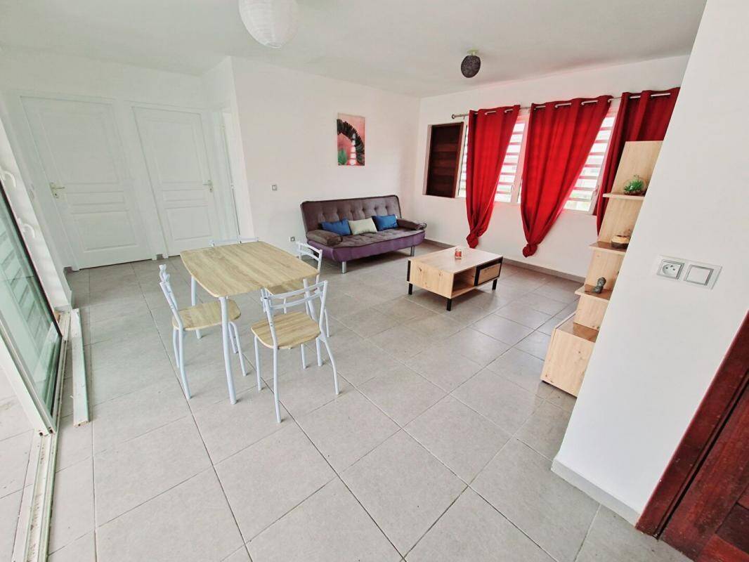 Maison à louer, 67m², CAYENNE
