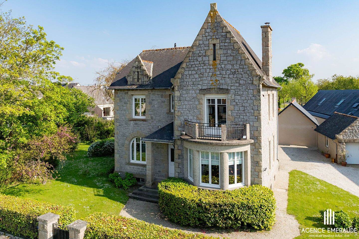 Maison à vendre, 133m², LE MINIHIC SUR RANCE