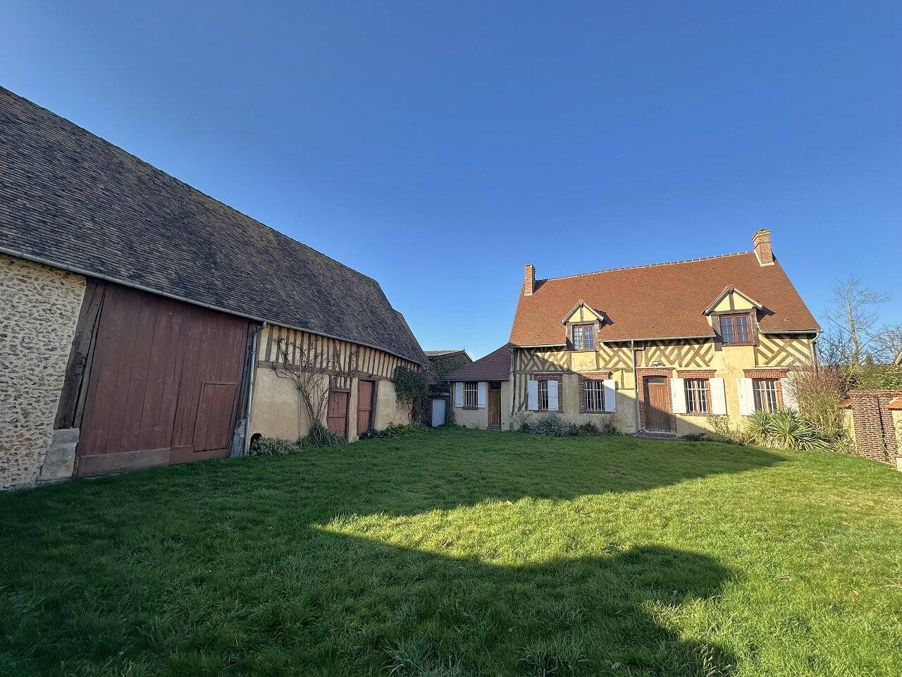 Maison à vendre, 200m², HOUDAN