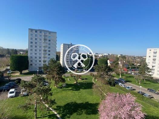 Appartement à louer 695 € 3 pièces 2 chambres 59,6 m² Étage 5/6 Troyes 10000