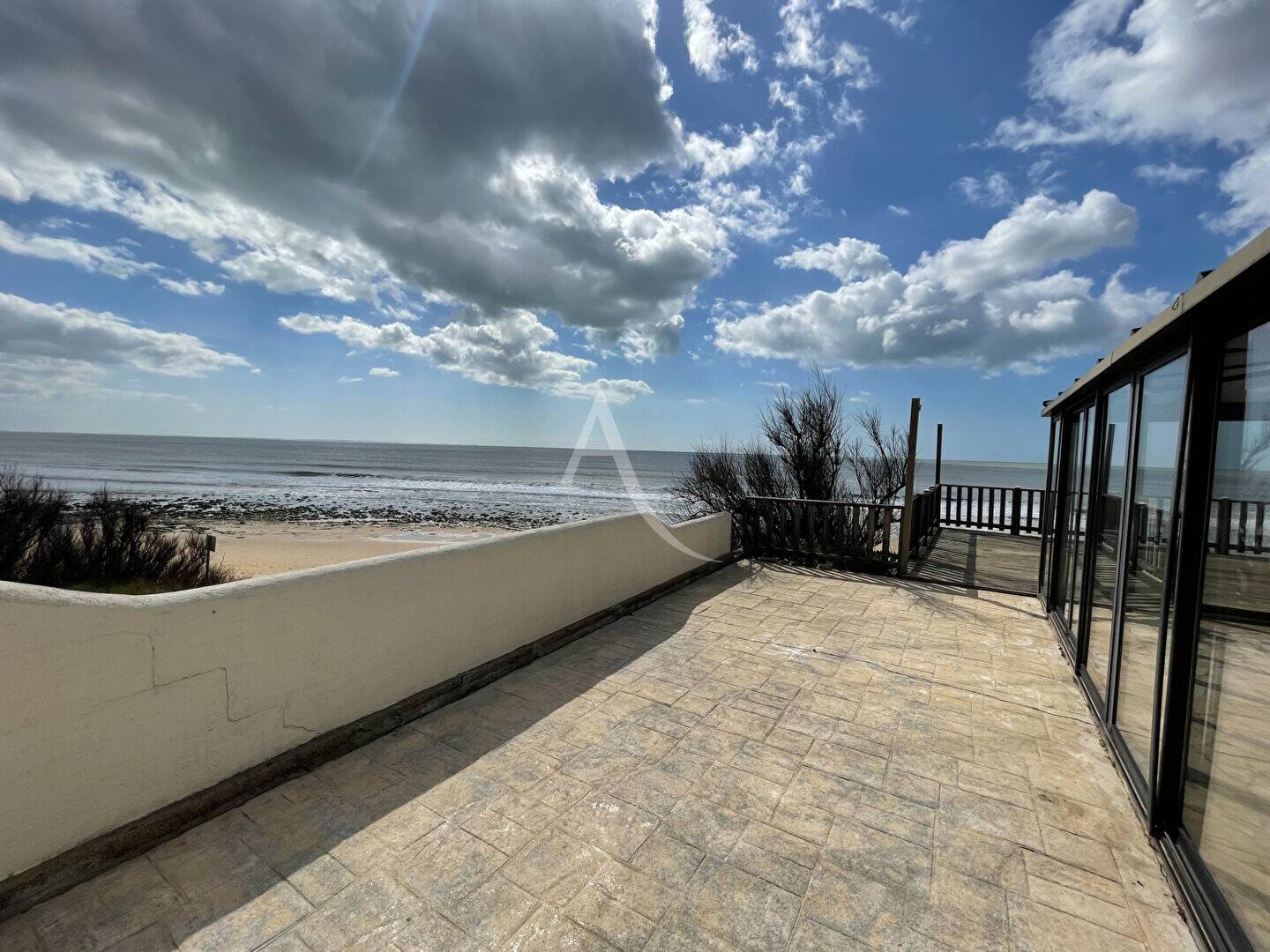 Maison à vendre, 104m², LONGEVILLE SUR MER