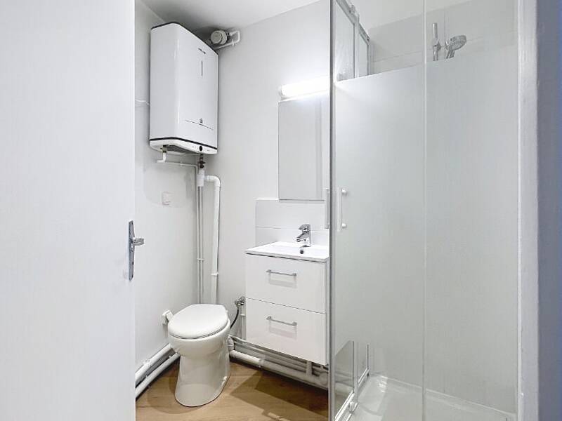 Maison à louer, 16m², PARIS 14E