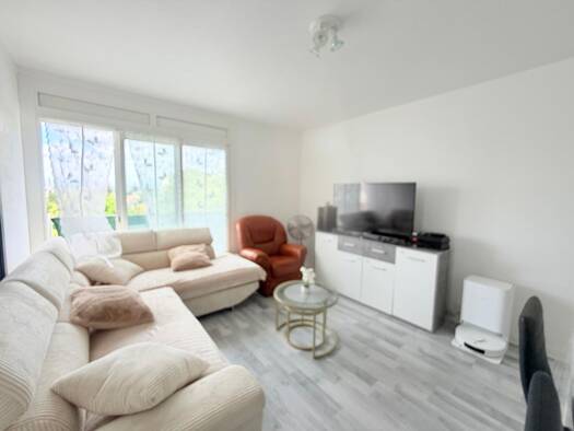 Appartement à vendre 105 000 € 3 pièces 2 chambres 55 m² Étage 4/10 Lorraine Cholet 49300