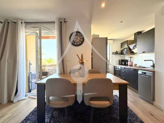 Appartement à vendre 152 000 € 2 pièces 1 chambre 47,97 m² Étage 1/2 Pins-Justaret 31860