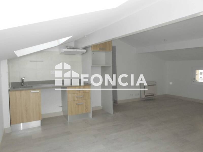 Maison à louer, 37m², TREVOUX