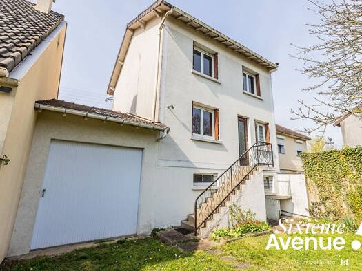 Maison à vendre 365 000 € 5 pièces 3 chambres 81 m² 616 m² de terrain Mairie-Champs Fous-Morangis Chilly-Mazarin 91380