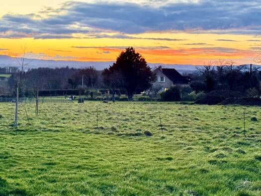 Terrain constructible à vendre 55 000 € 2 500 m² de terrain Marcigny 71110