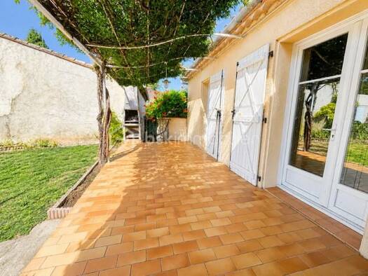 Maison de plain-pied à vendre 280 000 € 7 pièces 4 chambres 160 m² 2 250 m² de terrain Limoux 11300