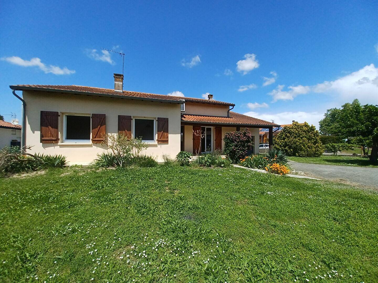 Maison à vendre, 99m², LAGARDELLE SUR LEZE