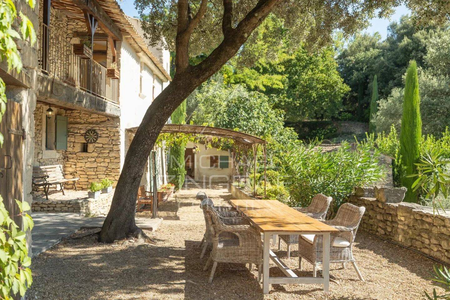 Maison à vendre, 469m², MENERBES