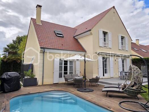 Maison à vendre 650 000 € 7 pièces 5 chambres 155 m² 446 m² de terrain Tillet et Est Bussy-Saint-Georges 77600