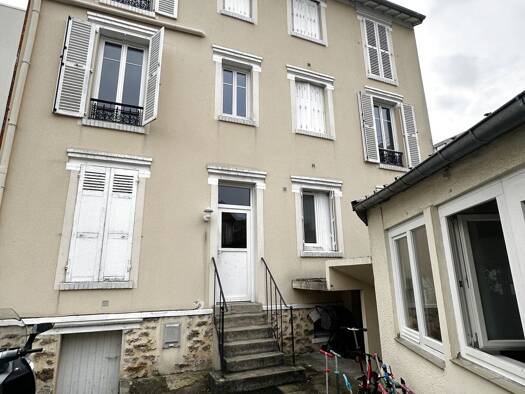 Immeuble à vendre 1 690 000 € 406,76 m² Courbevoie 92400