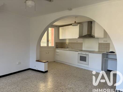 Maison à vendre 119 000 € 3 pièces 2 chambres 74 m² Abeilhan 34290