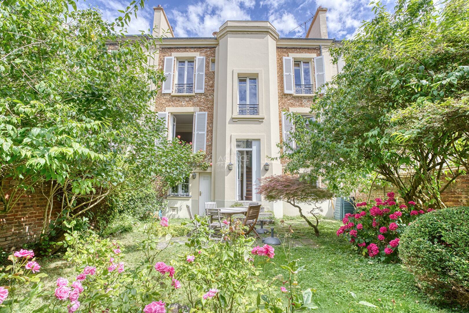 Maison à vendre, 260m², VERSAILLES