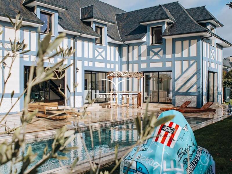 Maison à vendre, 264m², TOURGEVILLE