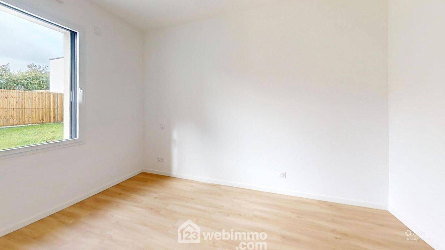 Maison à vendre, 111m², SAINT HILAIRE LA FORET