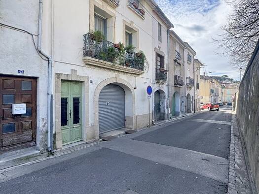 Maison en viager occupé Bouquet 56 500 € 6 pièces 3 chambres 150 m² Montagnac 34530