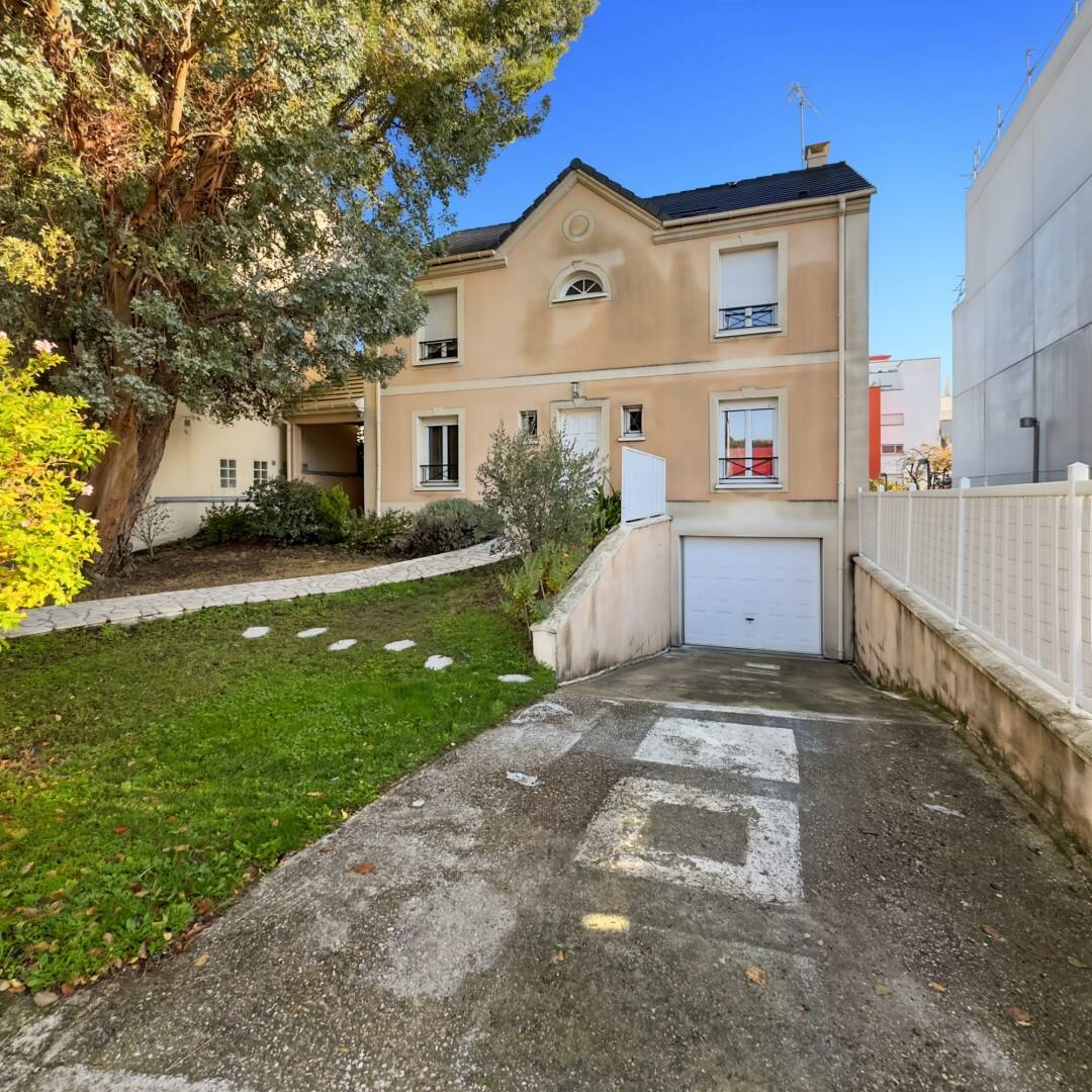 Maison à vendre, 162m², VITRY SUR SEINE