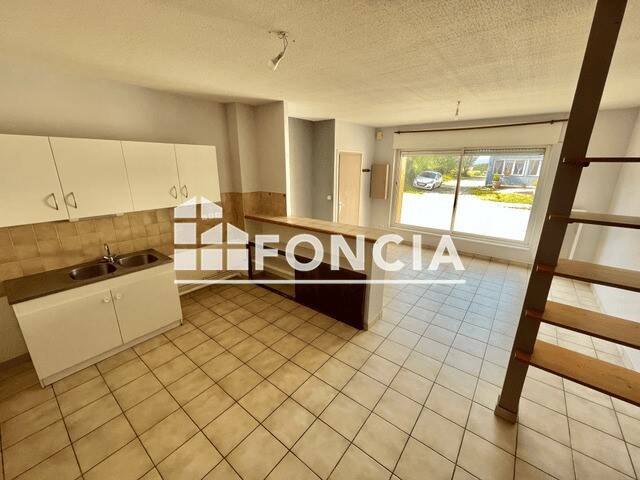 Maison à louer, 57m², ETABLES