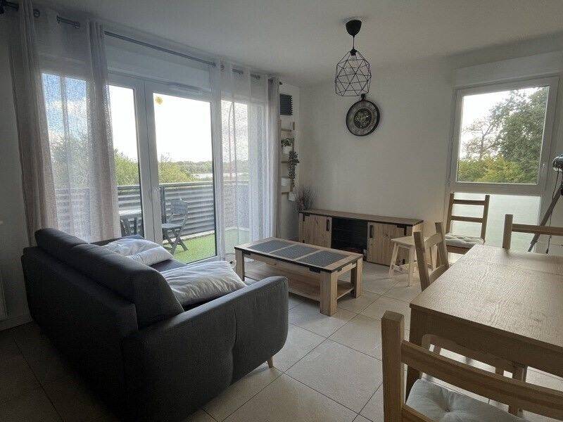 Maison à louer, 40m², PAREMPUYRE