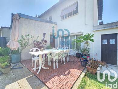 Maison à vendre 259 800 € 4 pièces 3 chambres 85 m² 248 m² de terrain Le Plessis-Belleville 60330