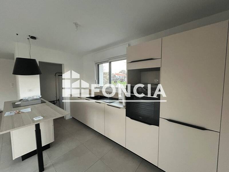 Maison à louer, 80m², TALMONT SAINT HILAIRE