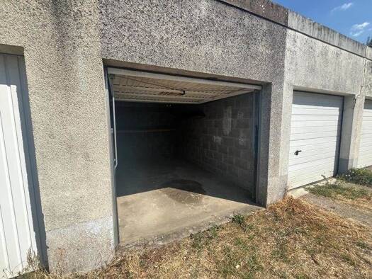 Parking à vendre 19 000 € Allées Saint-Pierre-des-Corps 37700