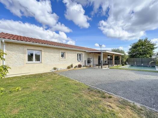 Maison de plain-pied à vendre 282 000 € 4 pièces 3 chambres 120 m² 648 m² de terrain Lamarque 33460