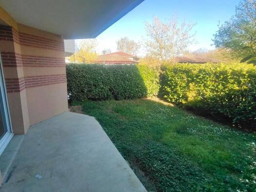 Appartement à louer 613 € 2 pièces 1 chambre 41,9 m² RDC Saint Caprais L'Union 31240