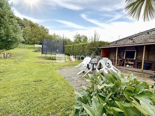 Maison à vendre 150 500 € 6 pièces 4 chambres 156 m² 1 272 m² de terrain Ville sur Illon 88270