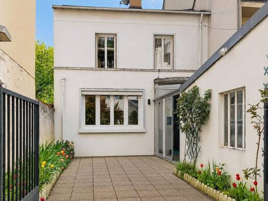Maison à vendre 229 000 € 4 pièces 3 chambres 95 m² 222 m² de terrain Gare Mantes-la-Jolie 78200