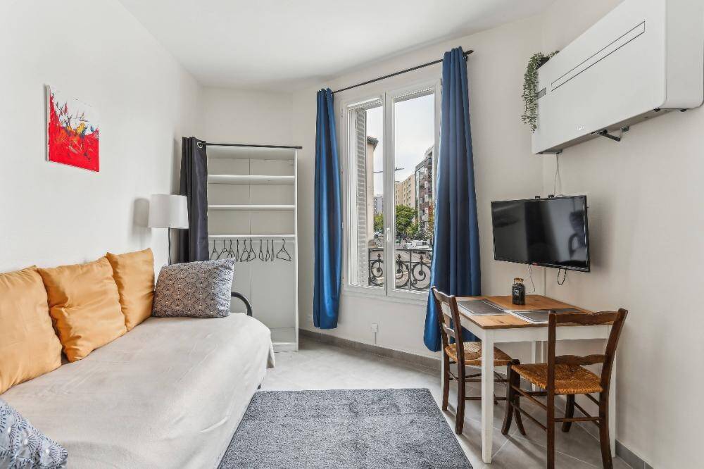 Maison à louer, 18m², MONTREUIL