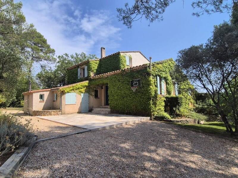 Maison à louer, 172m², SAINT MAXIMIN LA SAINTE BAUME