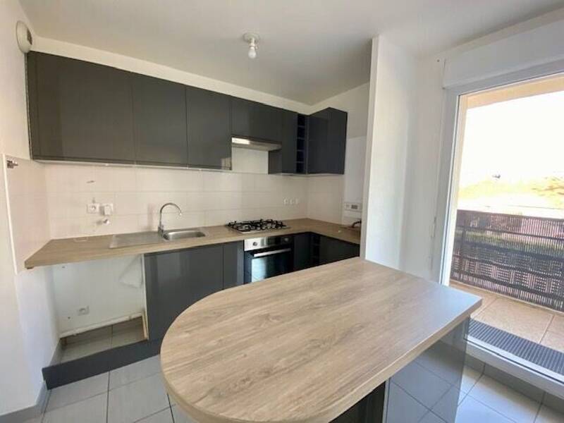 Maison à louer, 61m², LA CHAPELLE SAINT MESMIN