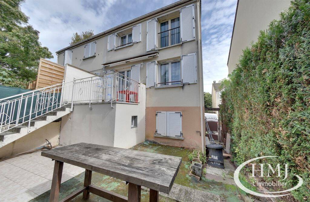 Maison à vendre, 105m², COURCOURONNES