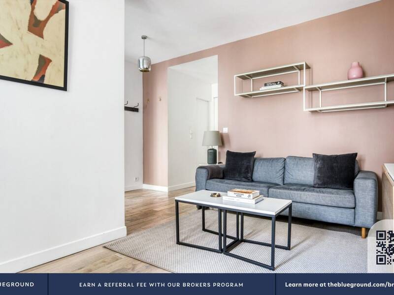 Maison à louer, 57m², PARIS 16E