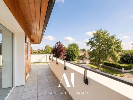 Appartement à vendre - Première occupation 319 000 € 2 pièces 1 chambre 52 m² Étage 2/2 Ségny 01170
