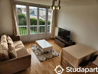 Appartement à louer 360 € 1 pièce 3 chambres 11 m² 1er étage Les Bruyeres Le Petit-Quevilly 76140