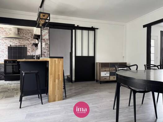 Duplex à vendre 265 252 € 5 pièces 3 chambres 123,3 m² Étage 1/2 Le Mans 72000