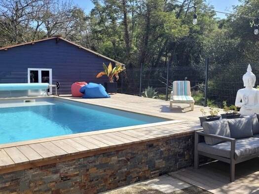 Maison de plain-pied à vendre 370 000 € 4 pièces 3 chambres 105 m² 613 m² de terrain Saint-Paul-en-Born 40200