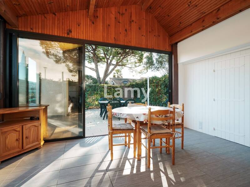 Maison à vendre, 45m², VIC LA GARDIOLE