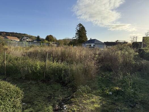 Terrain constructible viabilisé à vendre 50 000 € 1 353 m² de terrain Dieppe 76200